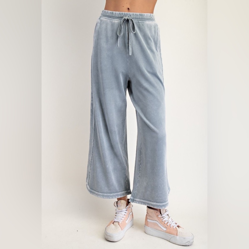 1 medium left! ✨ Easel “Denim Daydreamer Sweatpants” | Denim Blue - Picture 4 of 5